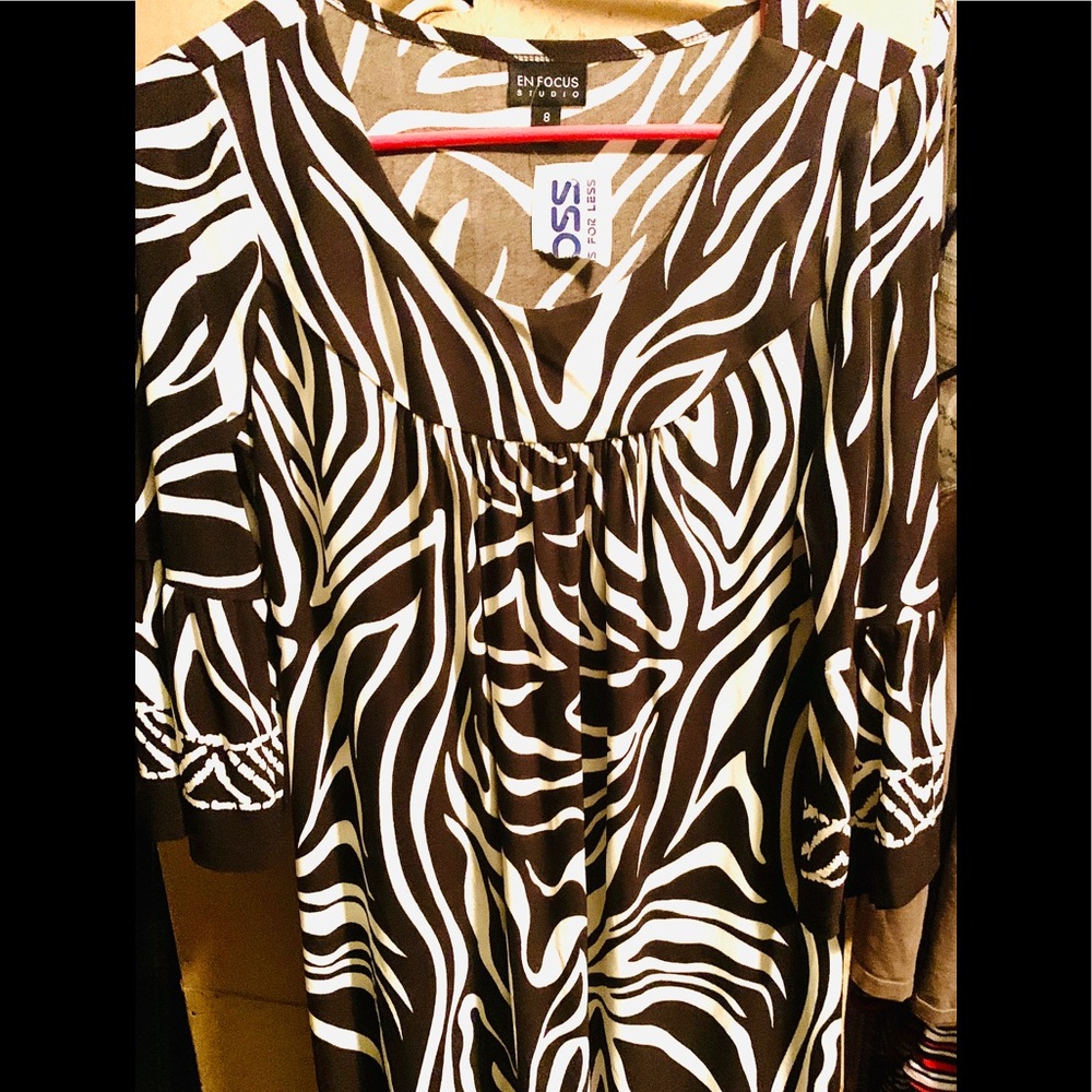 EnFocus Sz 8 zebra print dress
